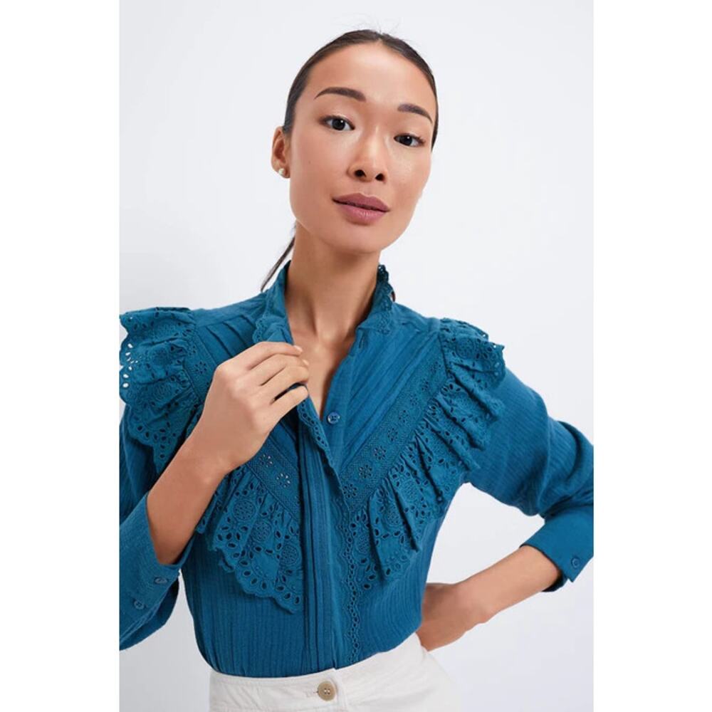 NEW Hyacinth House Tuckernuck Teal Eyelet Tatum Blouse Lace Trim Ruffle Large - Picture 2 of 14